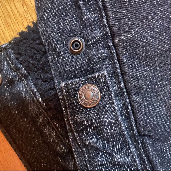 Levi’s Sherpa black corduroy jacket - Picture 4 of 6